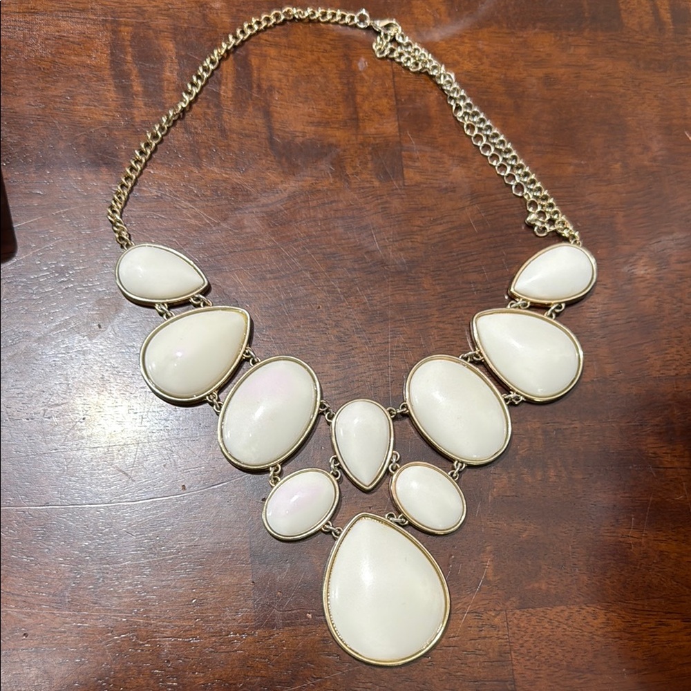Elegant Cream Statement Necklace 5/$25